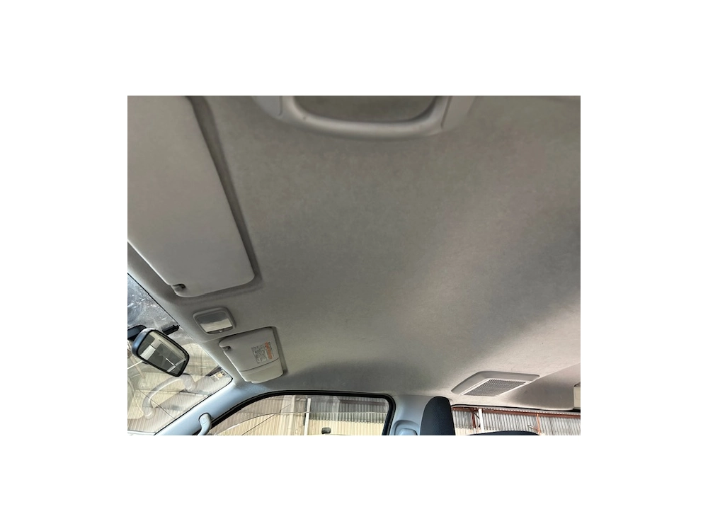 2017 Toyota Hiace **Super Low 66kms** $5000 REDUCED