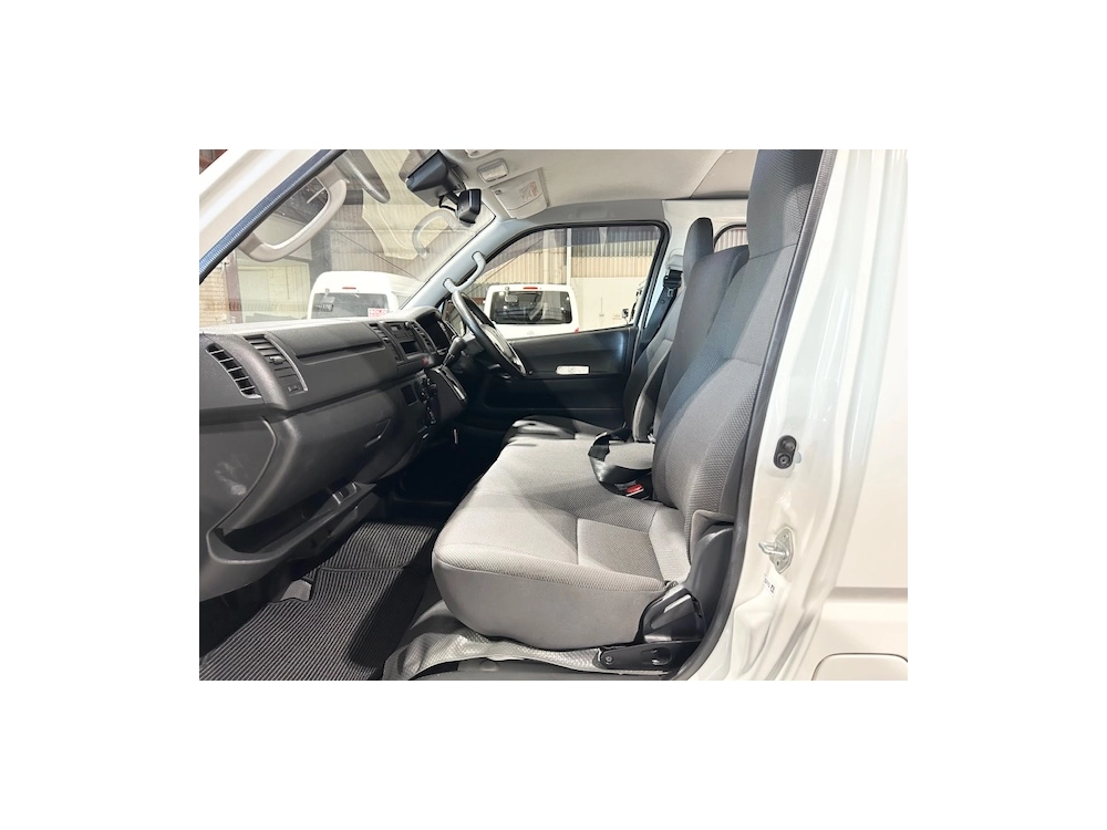 2019 Toyota Hiace *GL PACKAGE* $3900 REDUCED $$