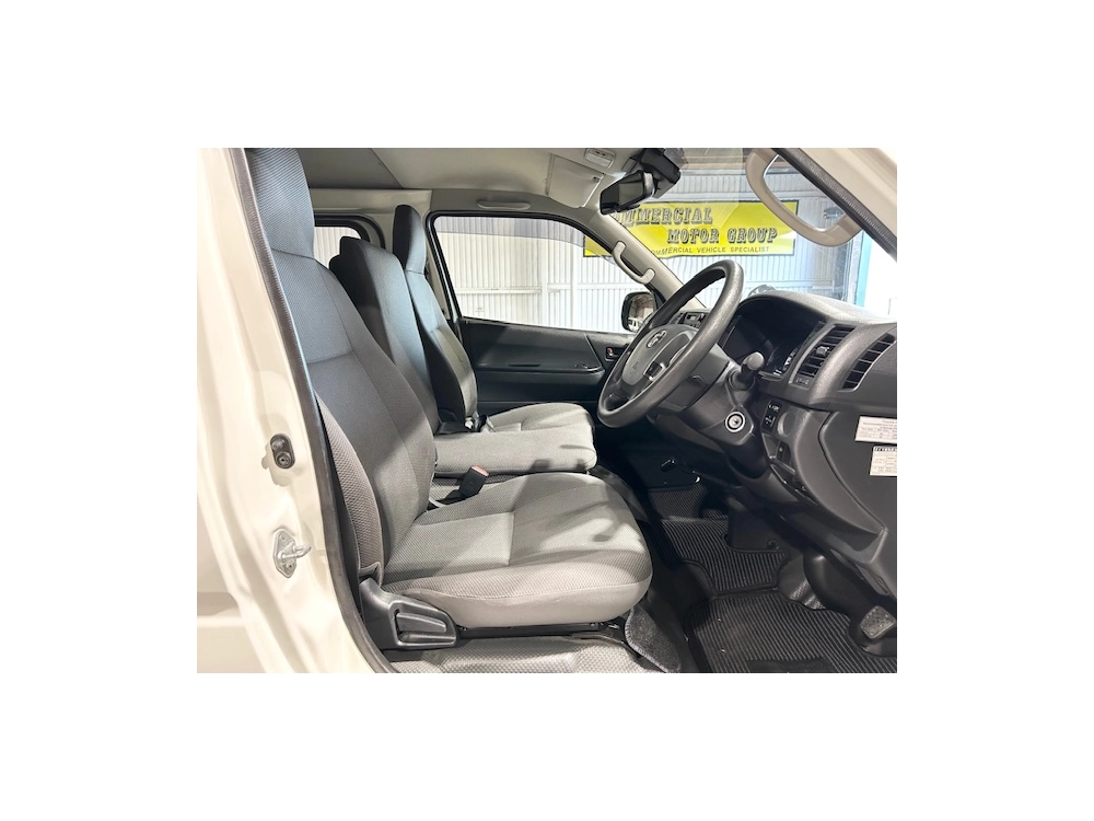 2019 Toyota Hiace *GL PACKAGE* $3900 REDUCED $$