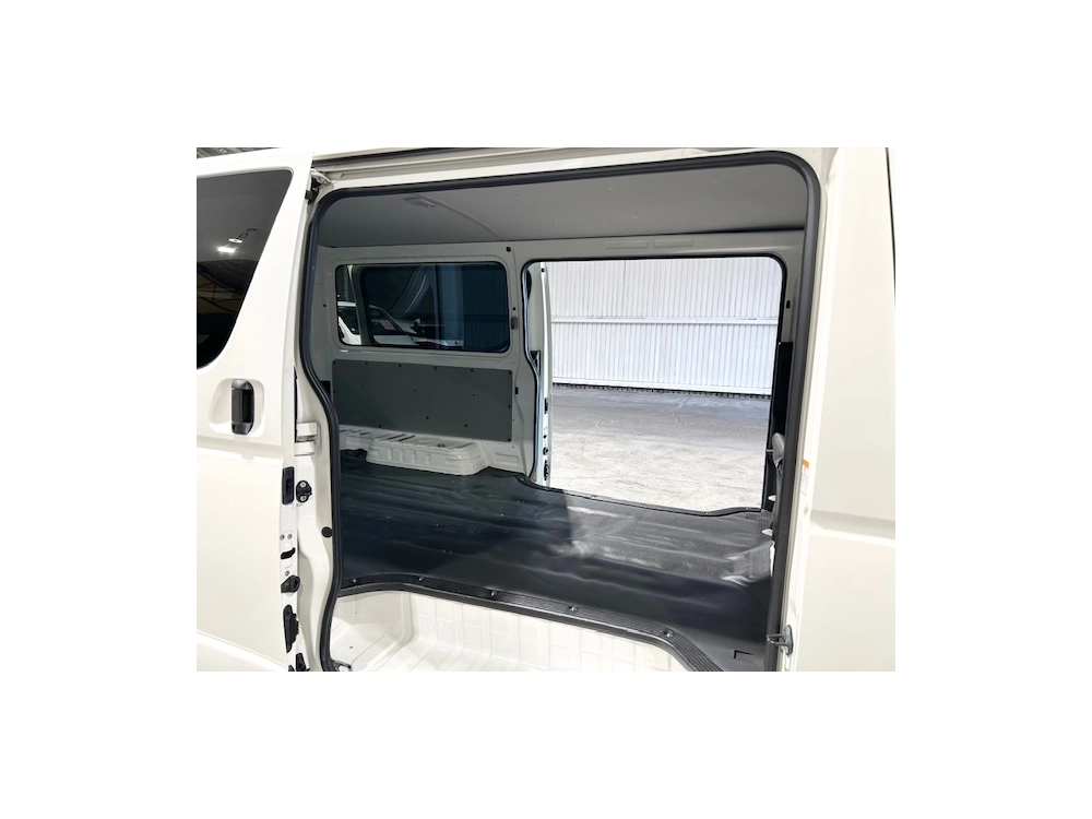 2019 Toyota Hiace *GL PACKAGE* $3900 REDUCED $$