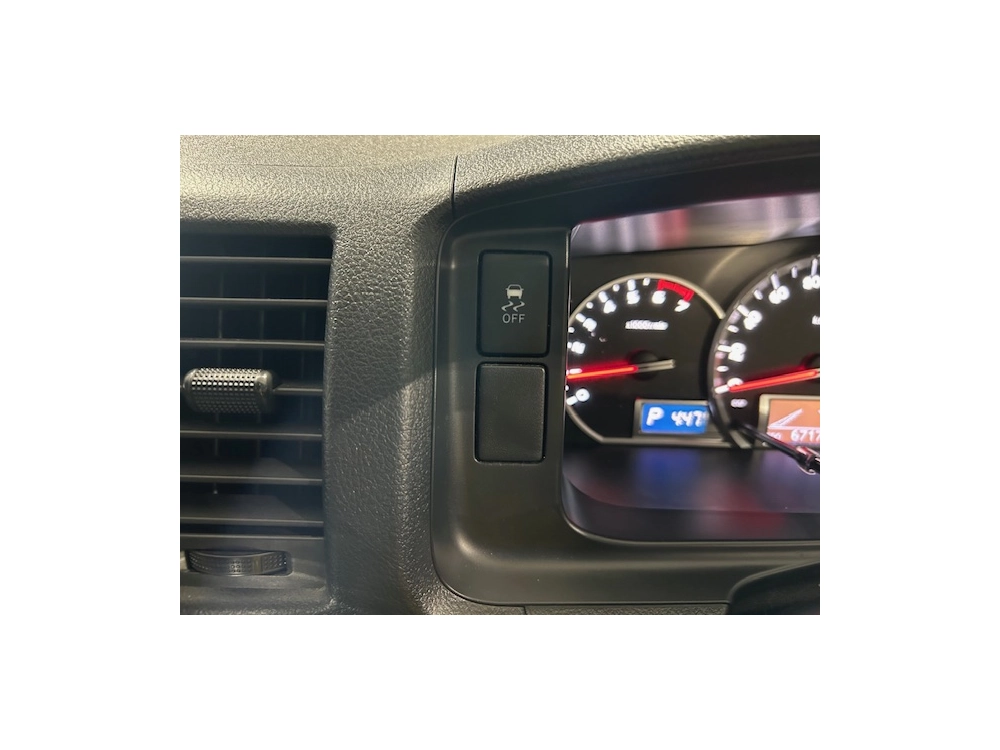 2017 Toyota Hiace LWB *** $4000 REDUCED *** SUPER LOW 67kms
