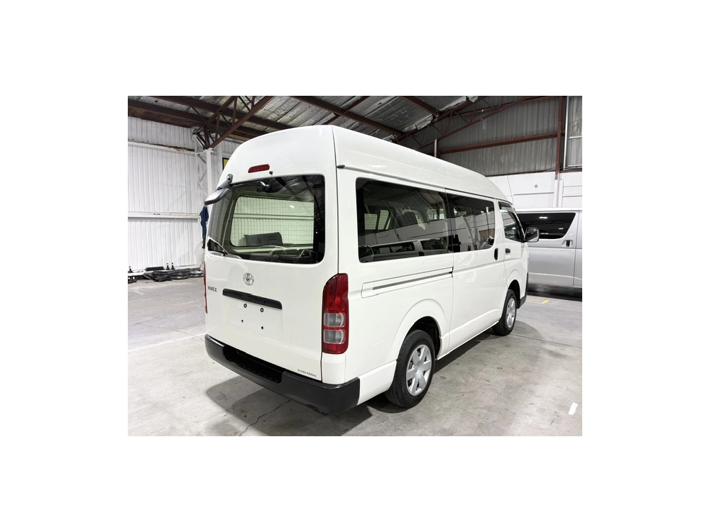 2020 Toyota Hiace ***HIGHROOF*** 2WD = ONLY 70kms! =