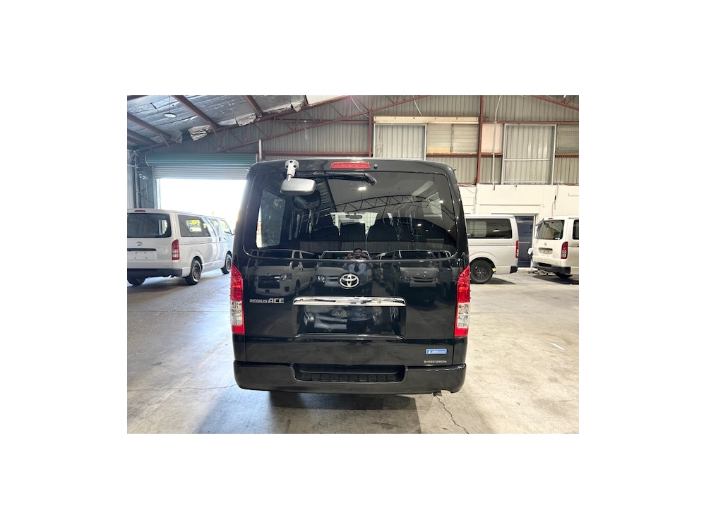 2019 Toyota Hiace *** BLACK LUXURY GL PACKAGE ***
