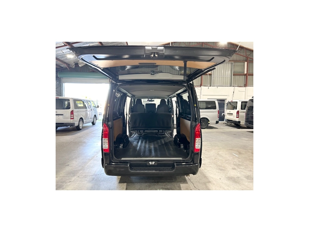 2019 Toyota Hiace *** BLACK LUXURY GL PACKAGE ***