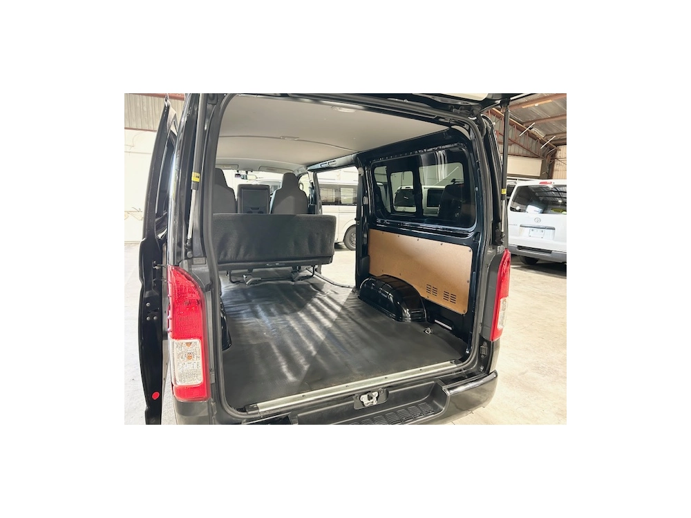 2019 Toyota Hiace *** BLACK LUXURY GL PACKAGE ***