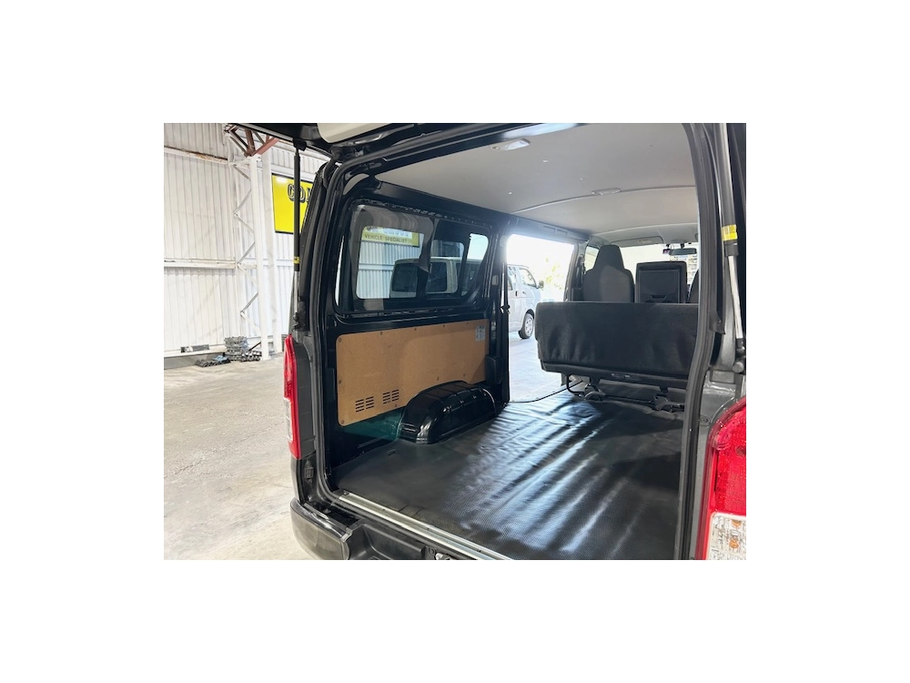 2019 Toyota Hiace *** BLACK LUXURY GL PACKAGE ***