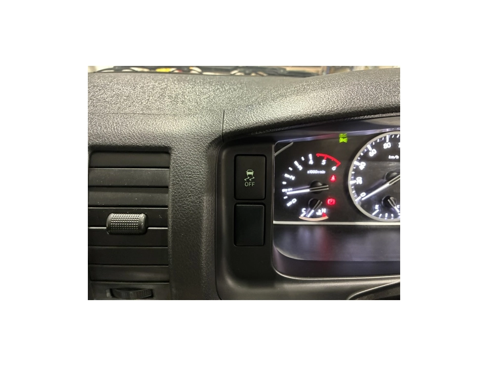2022 Toyota Hiace 4X4 Facelift Model / ONLY 71kms!!