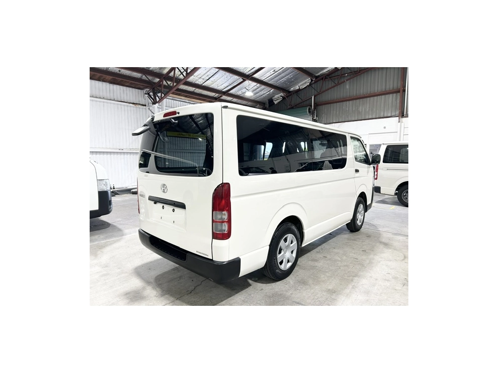 2019 Toyota Hiace =4X4= Rear Aircon_6 or 9 Seater ** BIG SALE _ OFFER END 14/05 **