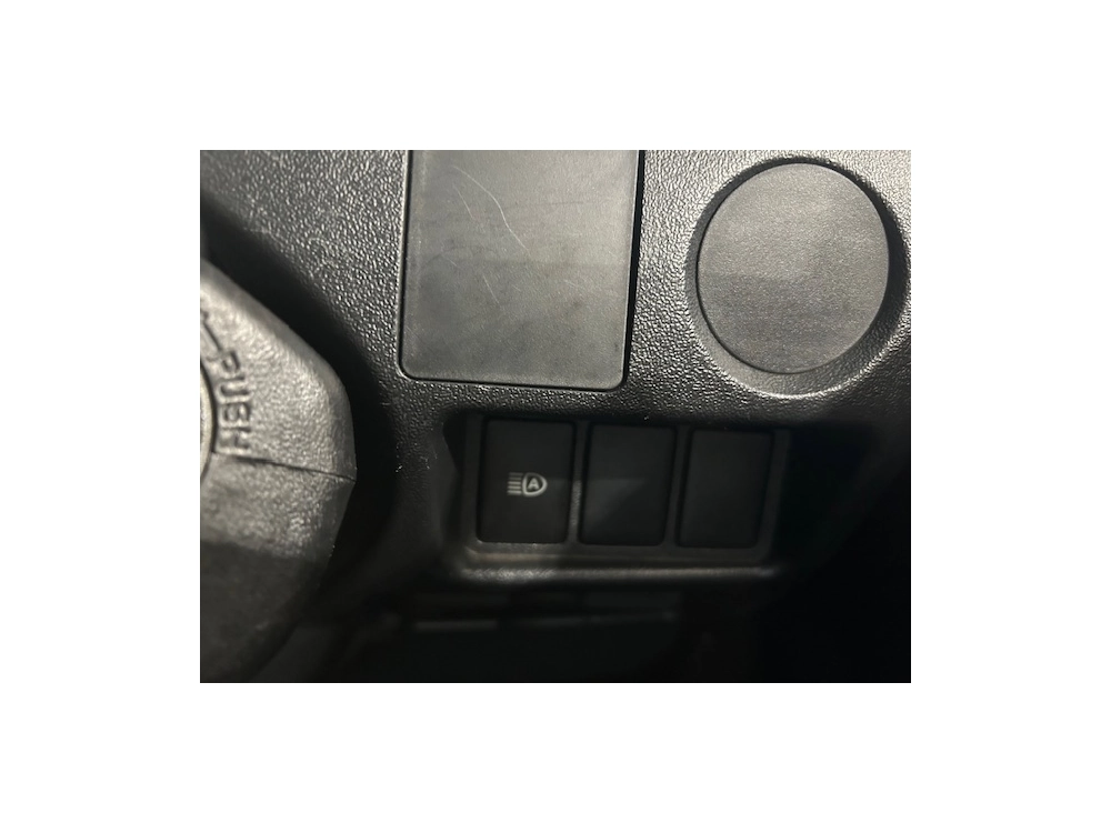 2019 Toyota Hiace ** SUPER LOW 73kms ** +++ $4000 REDUCED +++