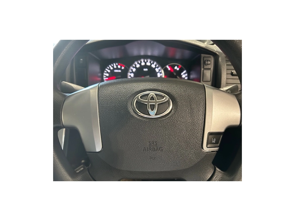 2019 Toyota Hiace ** SUPER LOW 73kms ** +++ $4000 REDUCED +++