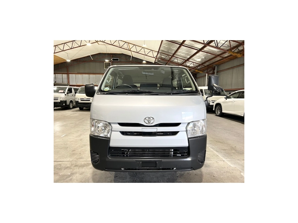 2019 Toyota Hiace ** SUPER LOW 73kms ** +++ $4000 REDUCED +++