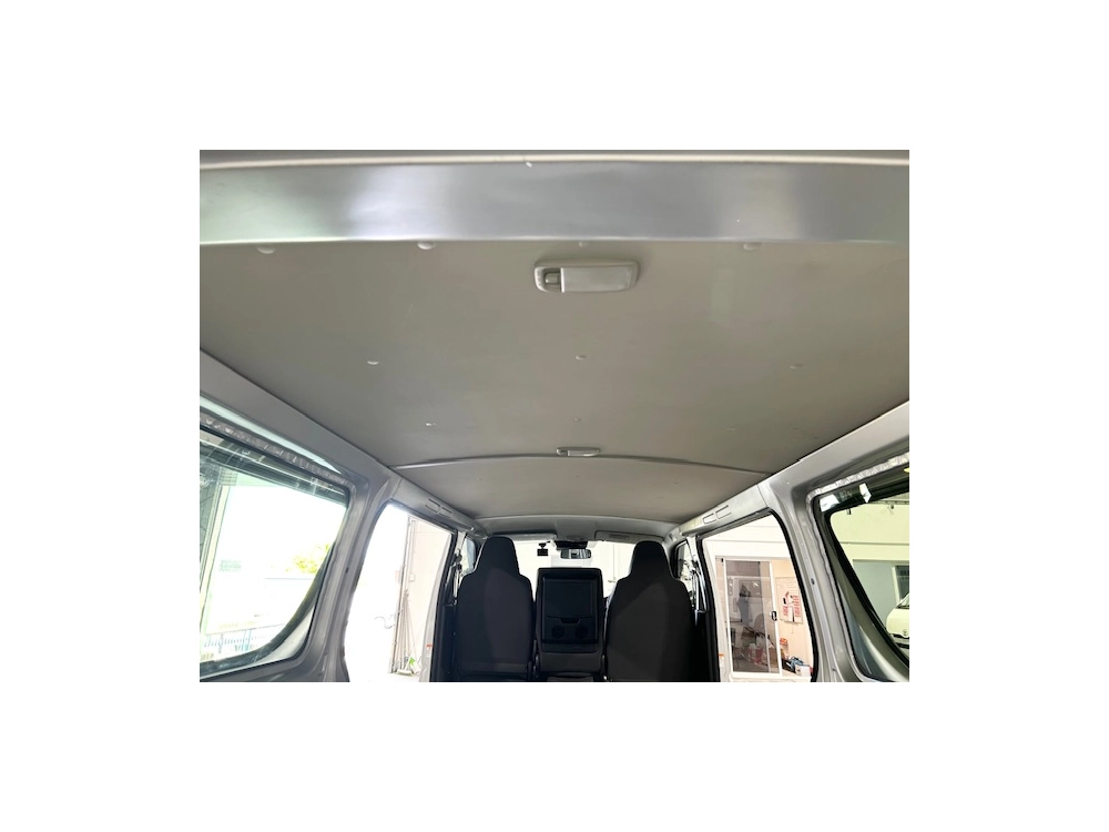 2019 Toyota Hiace ** SUPER LOW 73kms ** +++ $4000 REDUCED +++