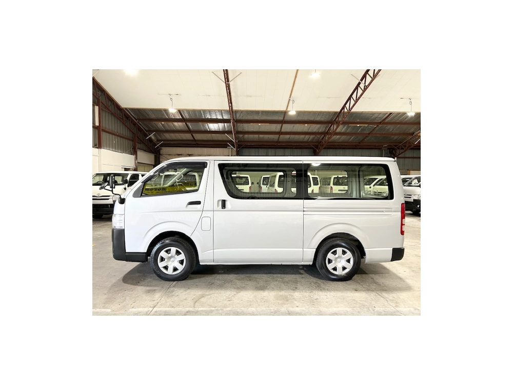 2019 Toyota Hiace ** SUPER LOW 73kms ** +++ $4000 REDUCED +++