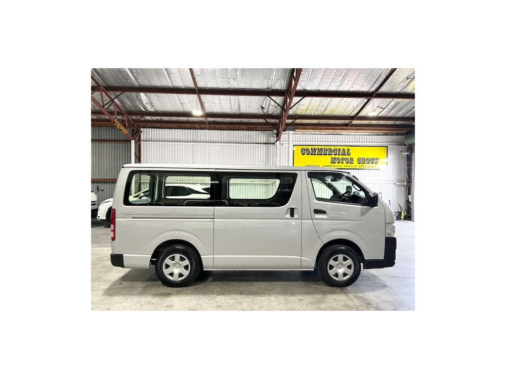 2019 Toyota Hiace ** SUPER LOW 73kms ** +++ $4000 REDUCED +++
