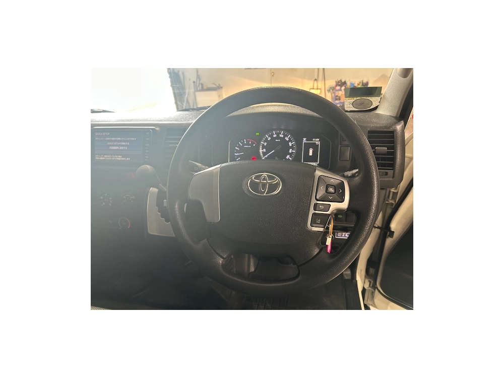 2021 Toyota Hiace Facelift Model 4x4 *6 Seaters*