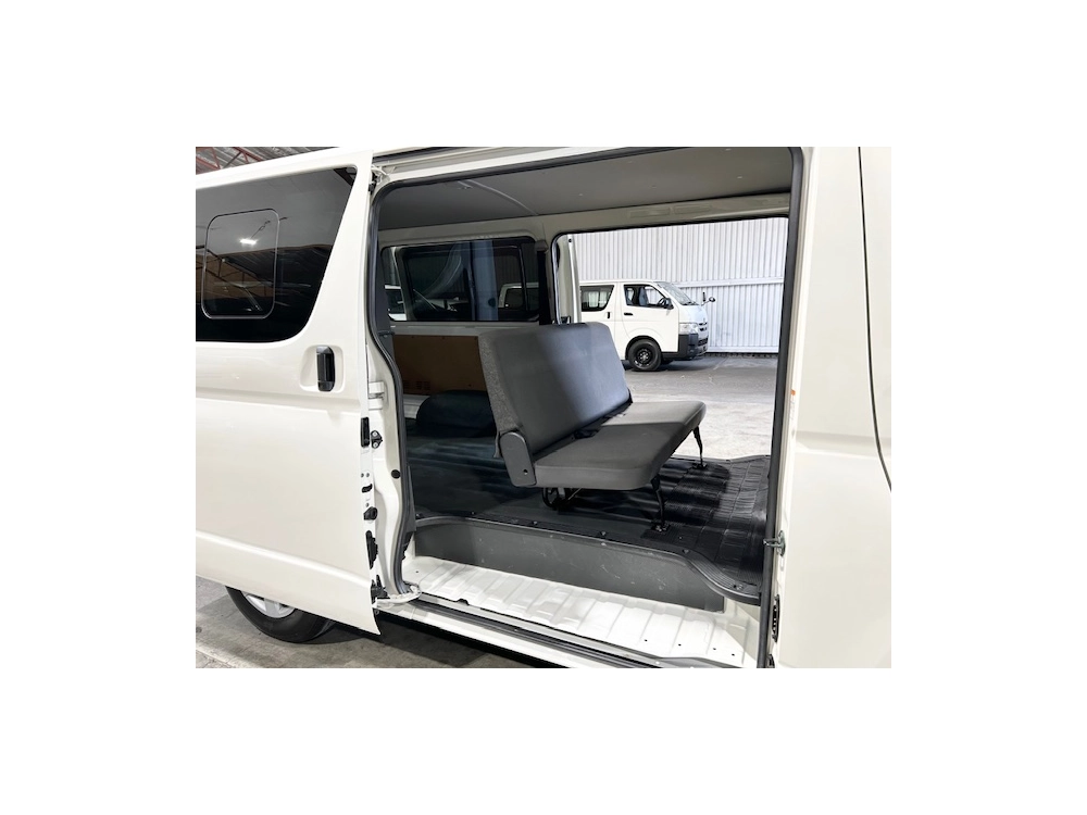 2020 Toyota Hiace LATEST FACELIFT MODEL ** SUPER LOW 76kms **