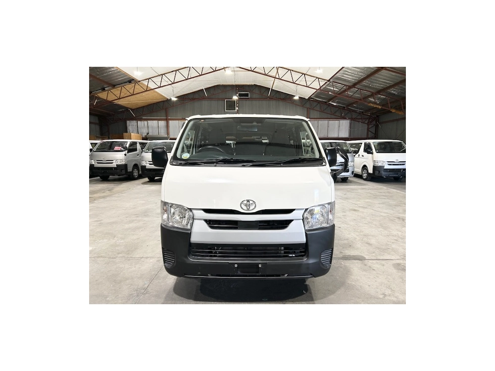 2020 Toyota Hiace LATEST FACELIFT MODEL ** SUPER LOW 76kms **