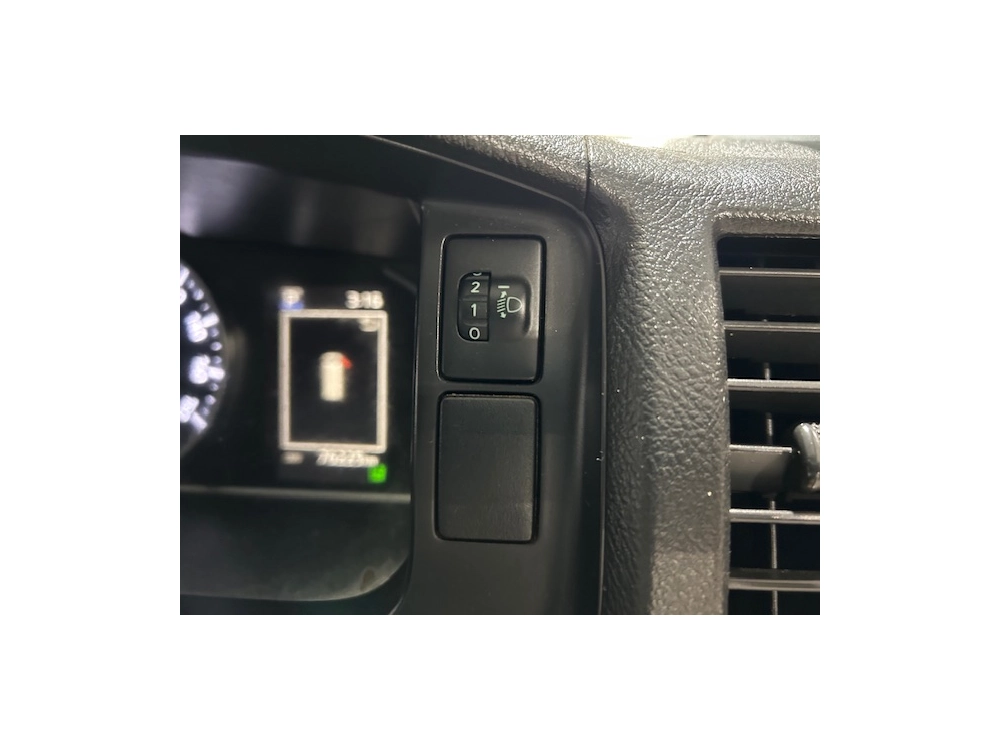 2020 Toyota Hiace LATEST FACELIFT MODEL ** SUPER LOW 76kms **