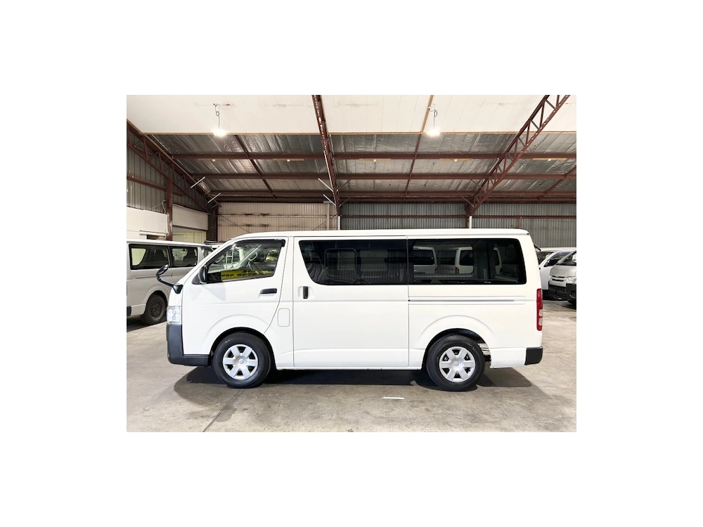 2020 Toyota Hiace LATEST FACELIFT MODEL ** SUPER LOW 76kms **