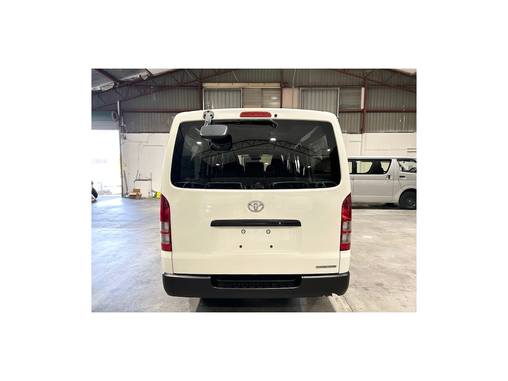 2020 Toyota Hiace LATEST FACELIFT MODEL ** SUPER LOW 76kms **