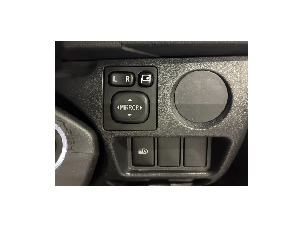 2018 Toyota Hiace =4X4= GL PACKAGE!! 6 SEATERS / FULL OPTIONS!!