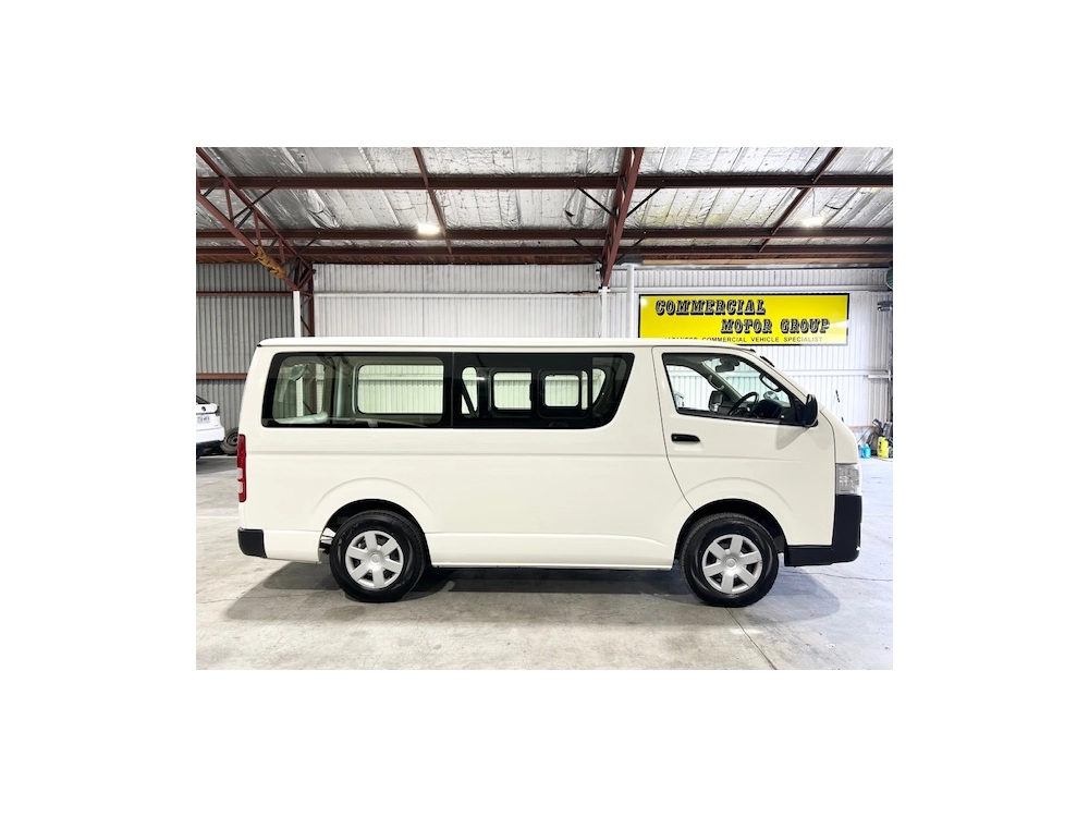 2021 Toyota Hiace ** FULL TIME 4WD ** NEW YEAR SALE