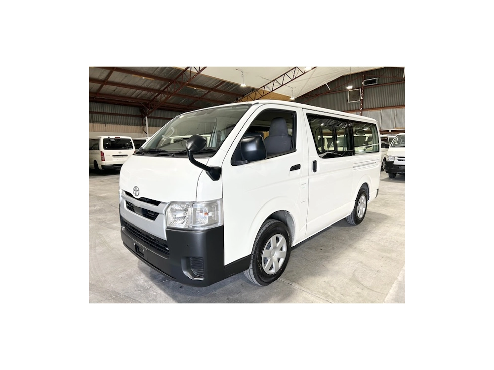 2021 Toyota Hiace ** FULL TIME 4WD ** NEW YEAR SALE