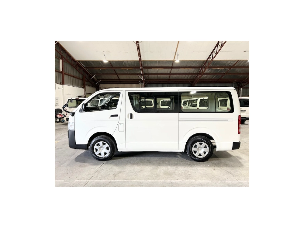 2021 Toyota Hiace ** FULL TIME 4WD ** NEW YEAR SALE