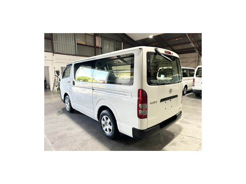 2017 Toyota Hiace =ONLY 80kms= *** $1000 DISCOUNTED for FUEL