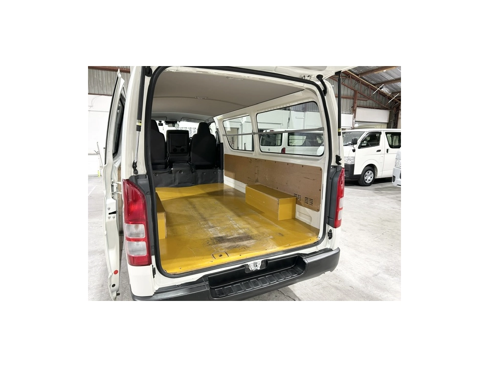 2021 Toyota Hiace Facelift Model =4X4= Timber Floor! $1000 DISCOUNTED for FUEL