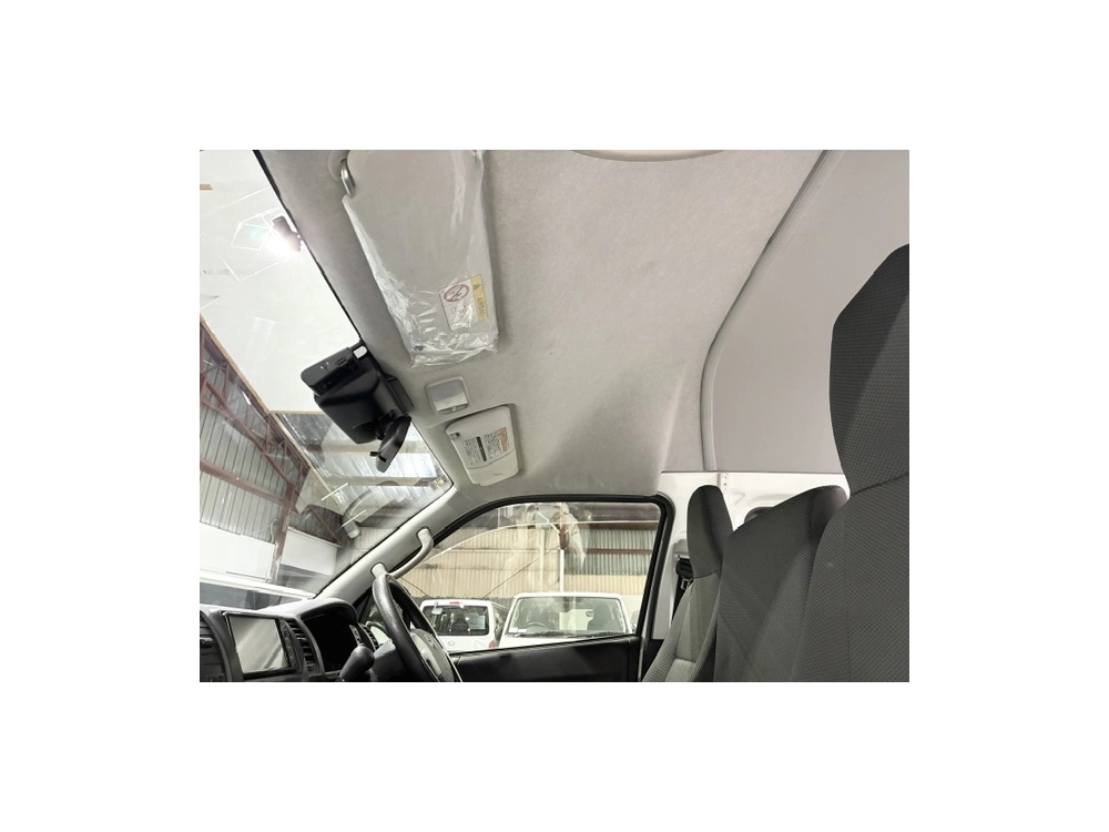 2022 Toyota Hiace RARE HIGHROOF 4X4 DIESEL!!! 