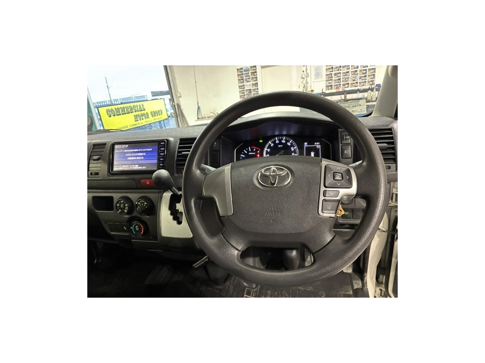 2022 Toyota Hiace RARE HIGHROOF 4X4 DIESEL!!! 