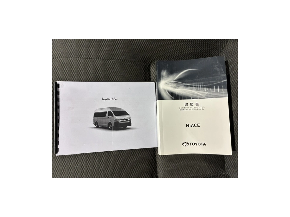2022 Toyota Hiace RARE HIGHROOF 4X4 DIESEL!!! 