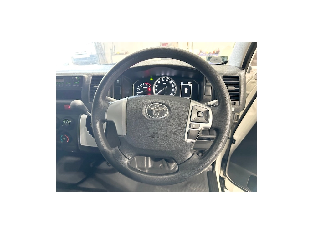 2020 Toyota Hiace Facelift Model *4WD* Super Low 82km