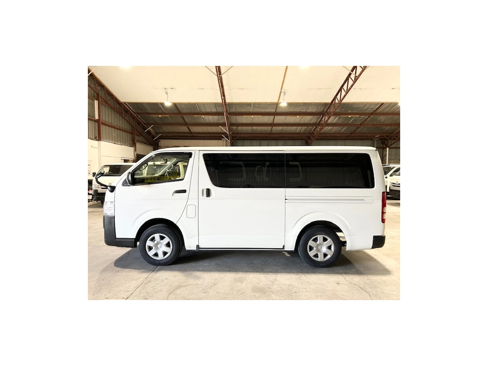 2020 Toyota Hiace 4x4 Diesel 2.8L