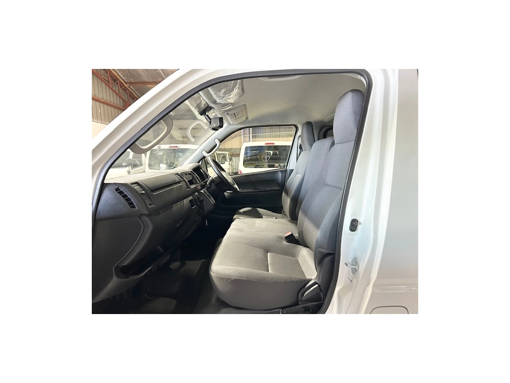 2020 Toyota Hiace Facelift Model *4WD* Super Low 82km