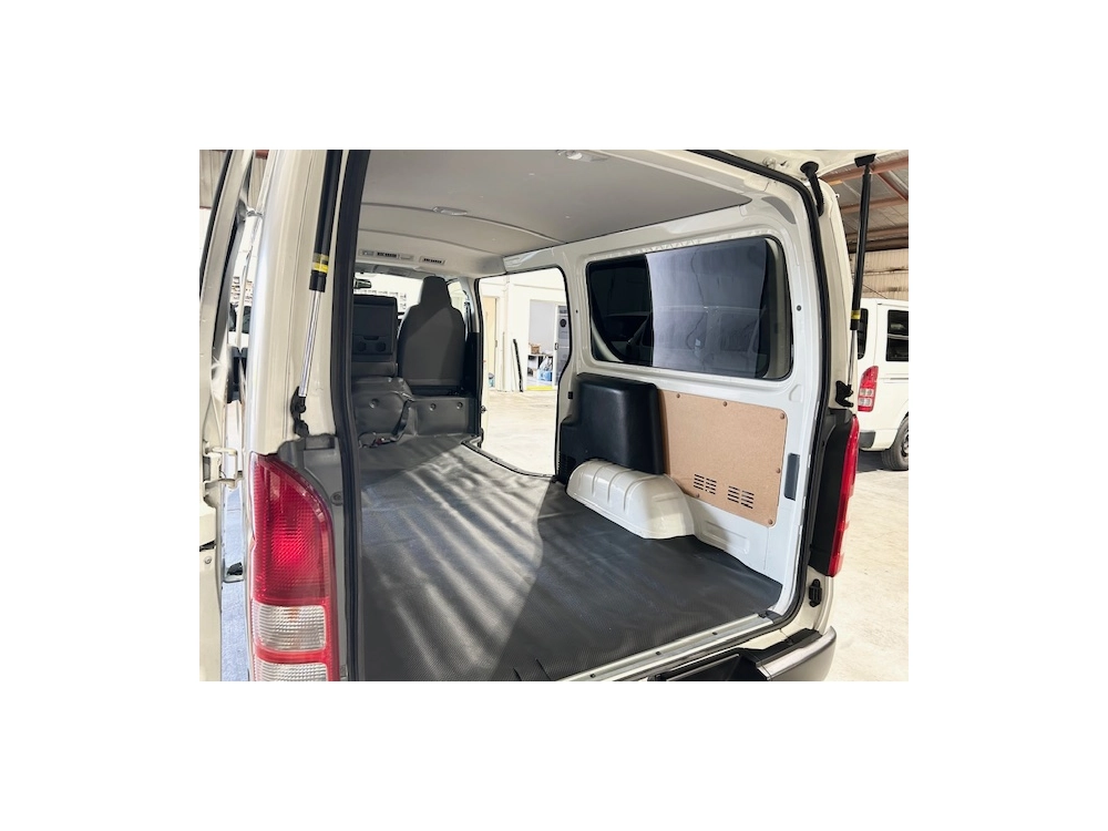 2020 Toyota Hiace Facelift Model *4WD* Super Low 82km