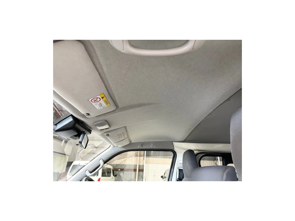 2020 Toyota Hiace LATEST FACELIFTMODEL --$4000 REDUCED-- 