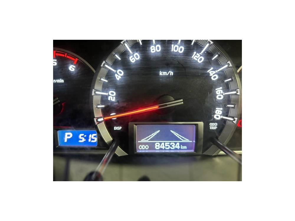 2019 Toyota Hiace =4X4= Super Low 84kms !!