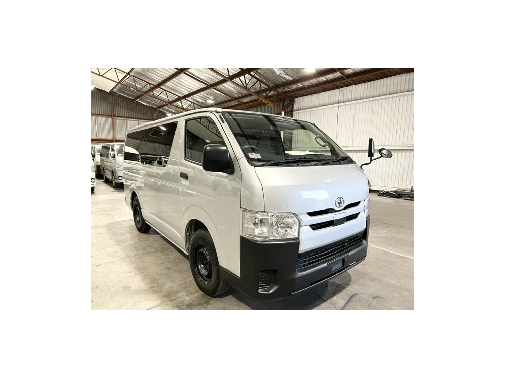 2019 Toyota Hiace =4X4= Super Low 84kms !! ** MID YEAR SUPER SALE **