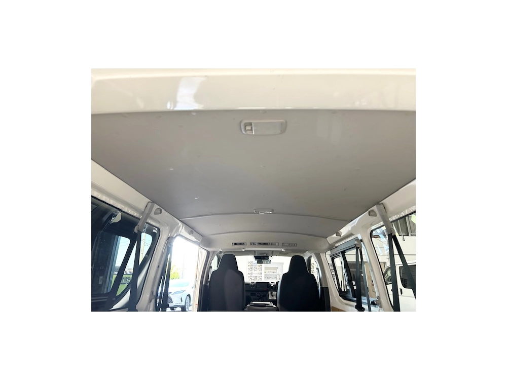 2019 Toyota Hiace == 6 / 9 Seters = FINAL SALE before INFLATION