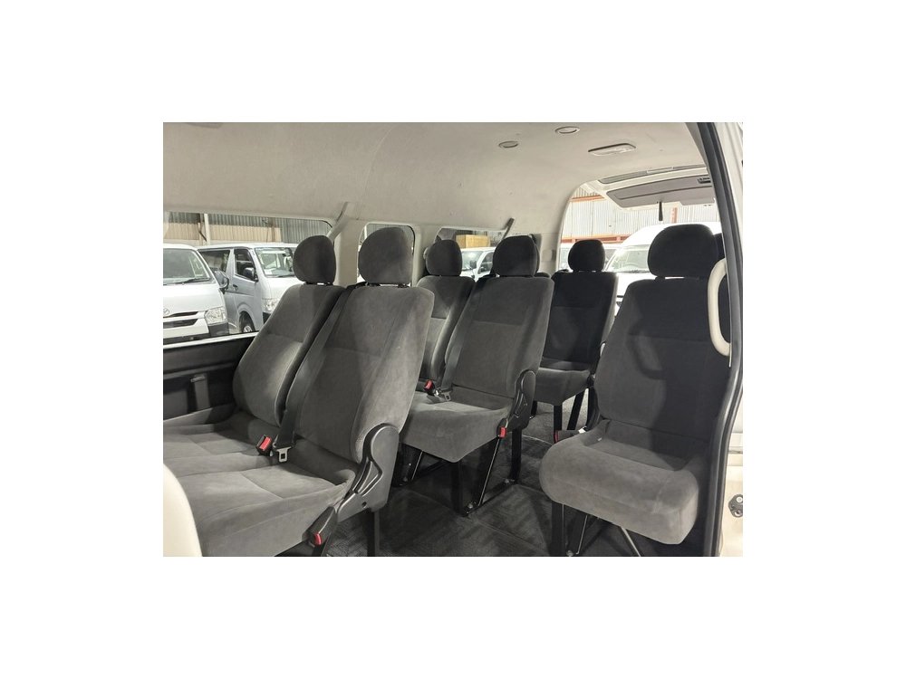 2019 Toyota Hiace GRAND CABIN 4X4 =10 SEATER (Removable) FULL OPTIONS