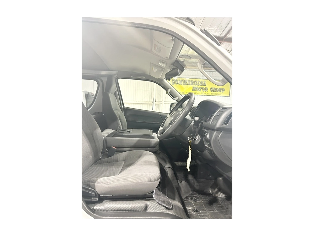 2019 Toyota Hiace GL PACKAGE = FREE Toyota RooRack =*EOFY BIGGEST SALE NOW -- OFFER END 26/06*