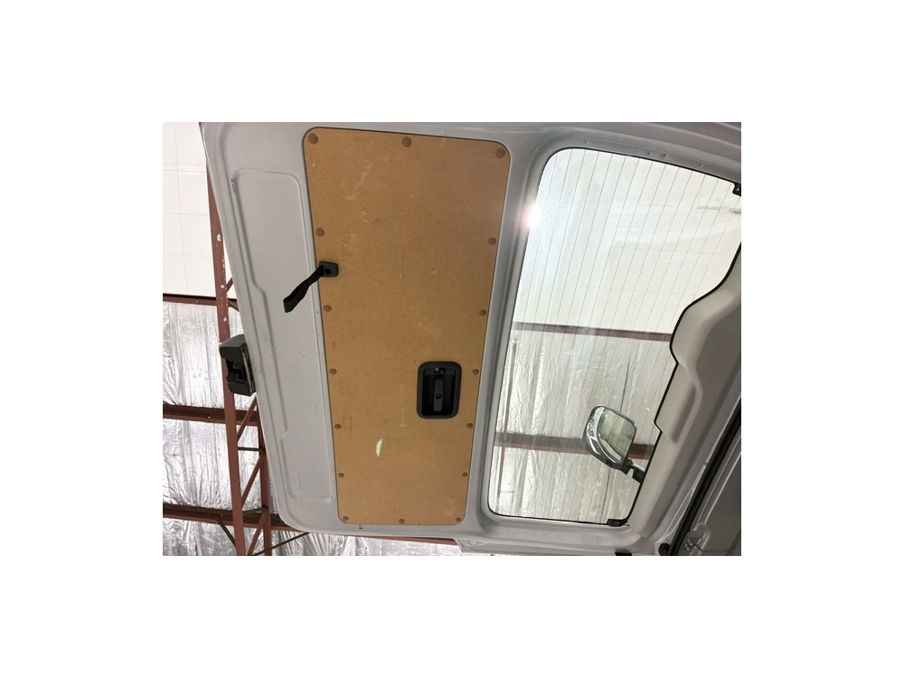 2021 Toyota Hiace Facelift Model / 4X4 / 6 SEATER