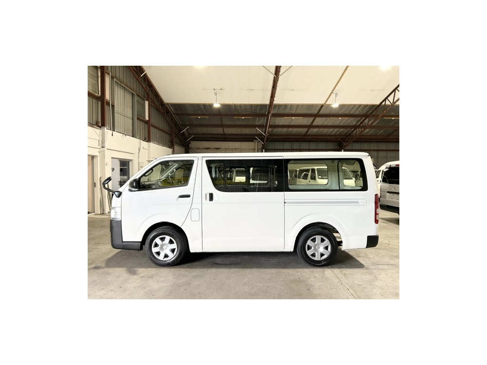 2018 Toyota Hiace = 6 Seaters = ONLY 89kms!! *** $1000 DISCOUNTED for FUEL