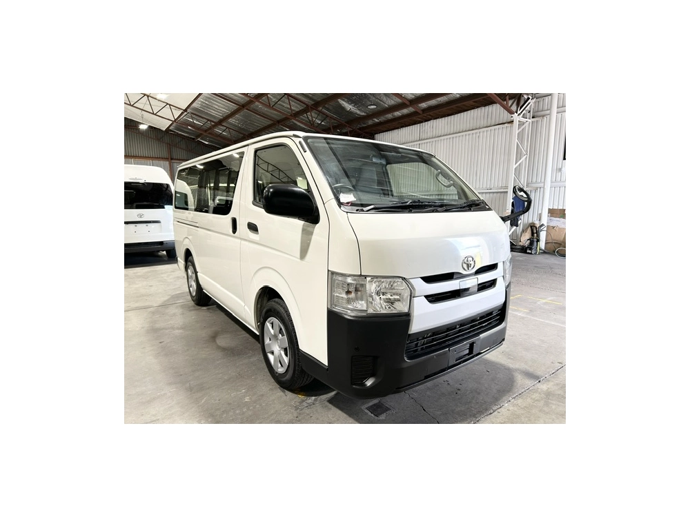 2018 Toyota Hiace = 6 Seaters = ONLY 89kms!! ***JUST SOLD