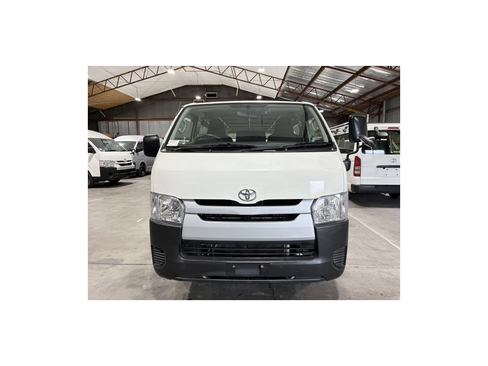 2020 Toyota Hiace ** TIMBER FLOOR** 2 Sliding Doors