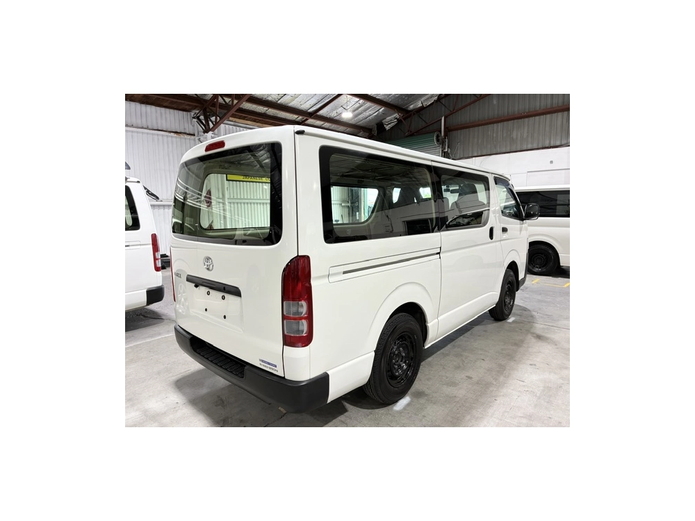 2020 Toyota Hiace ** TIMBER FLOOR** 2 Sliding Doors