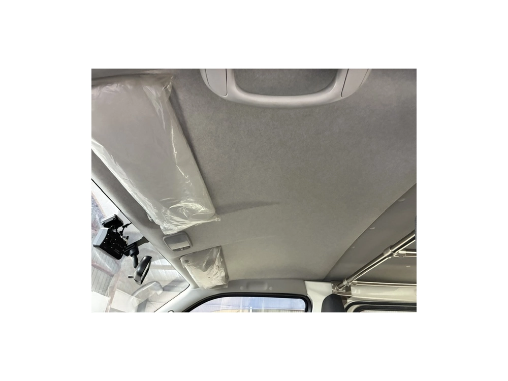 2020 Toyota Hiace ** TIMBER FLOOR** 2 Sliding Doors
