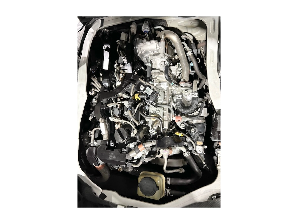 2019 Toyota Hiace = FULL TIME 4WD _ SUPER LOW 92kms =